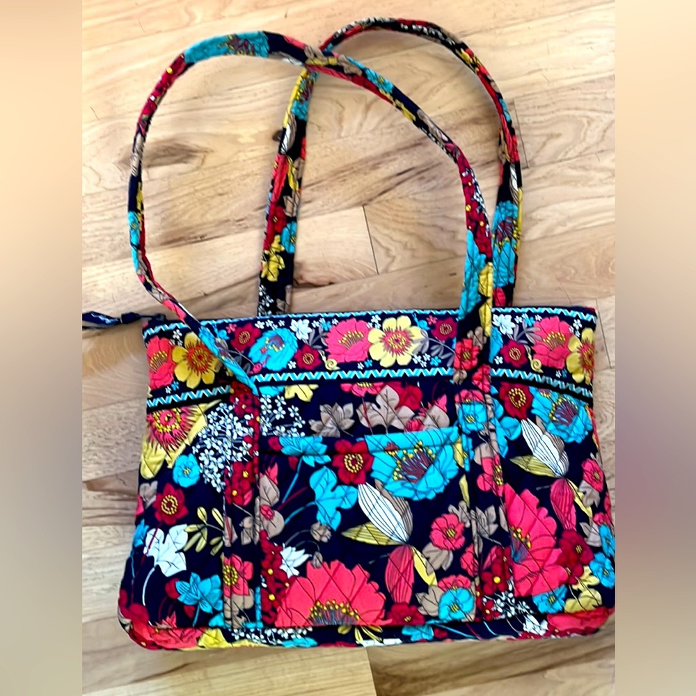 Vera Bradley tote